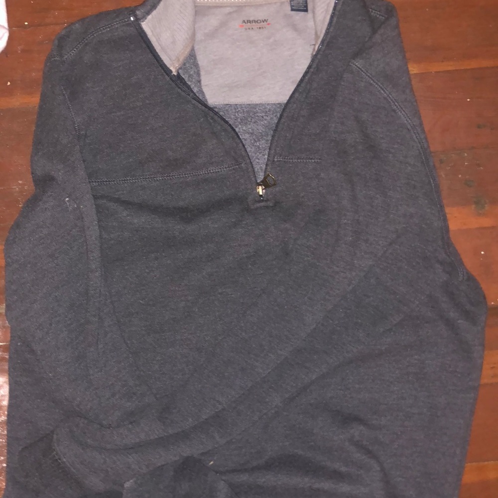 Arrow Sweatshirt
